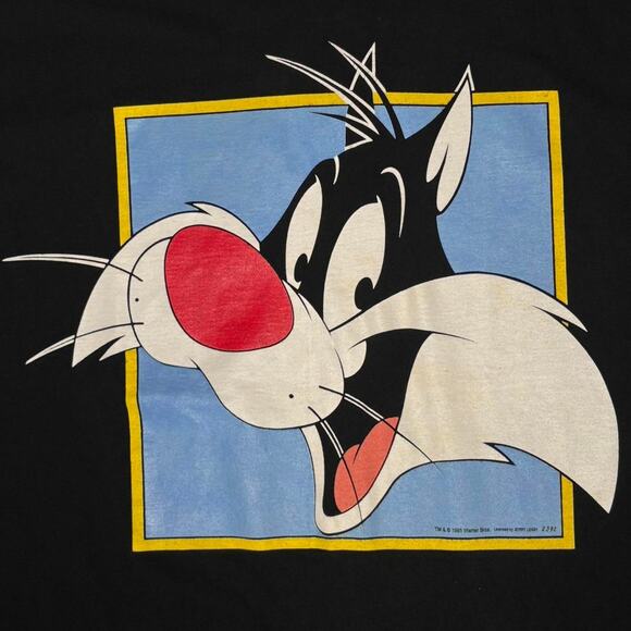 Vintage Looney Tunes Tee - Picture 3 of 7